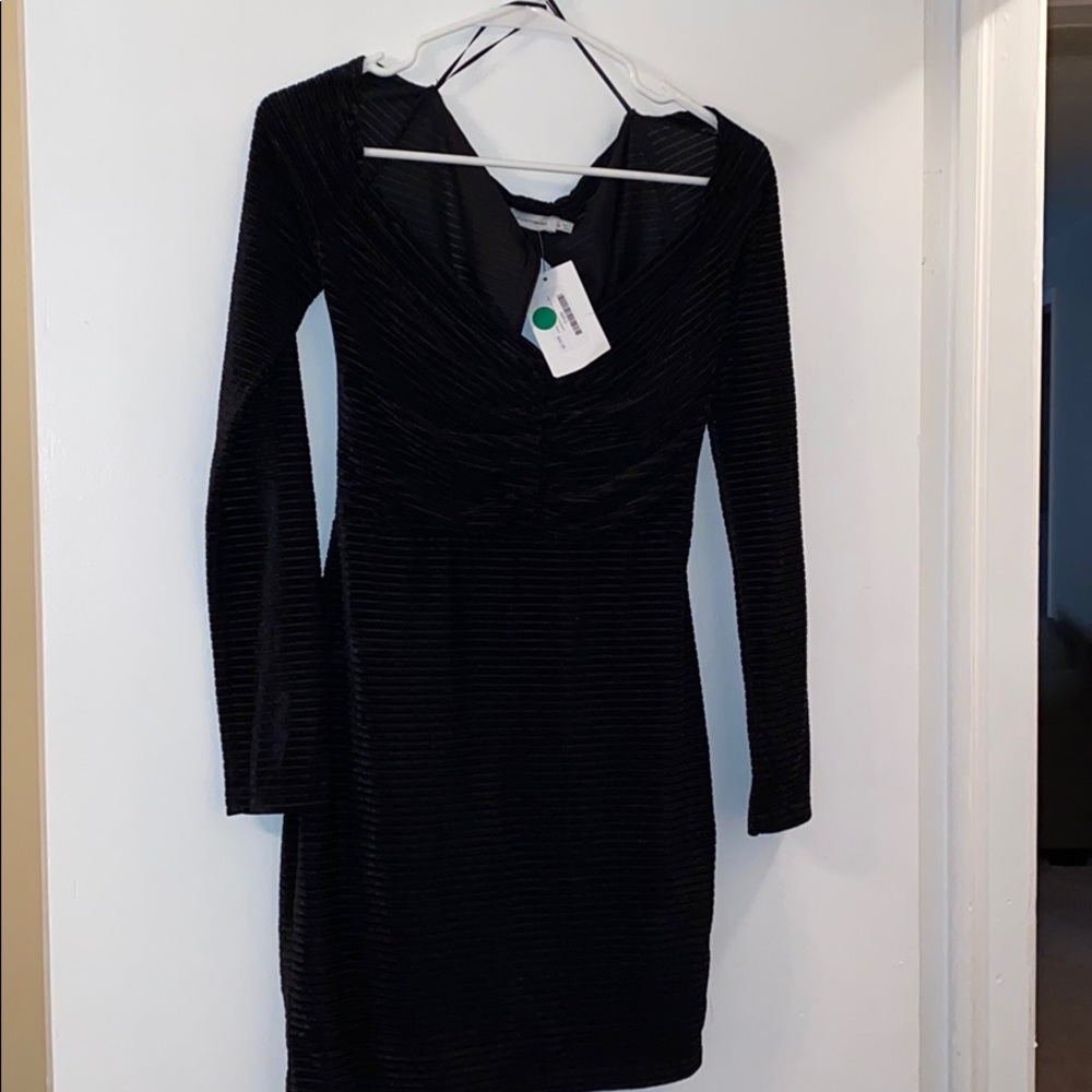 Black long sleeve dress with tags